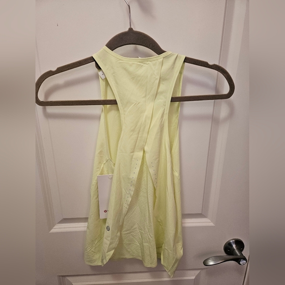 Lululemon swift ventilated racerback running tabk - Picture 6 of 7